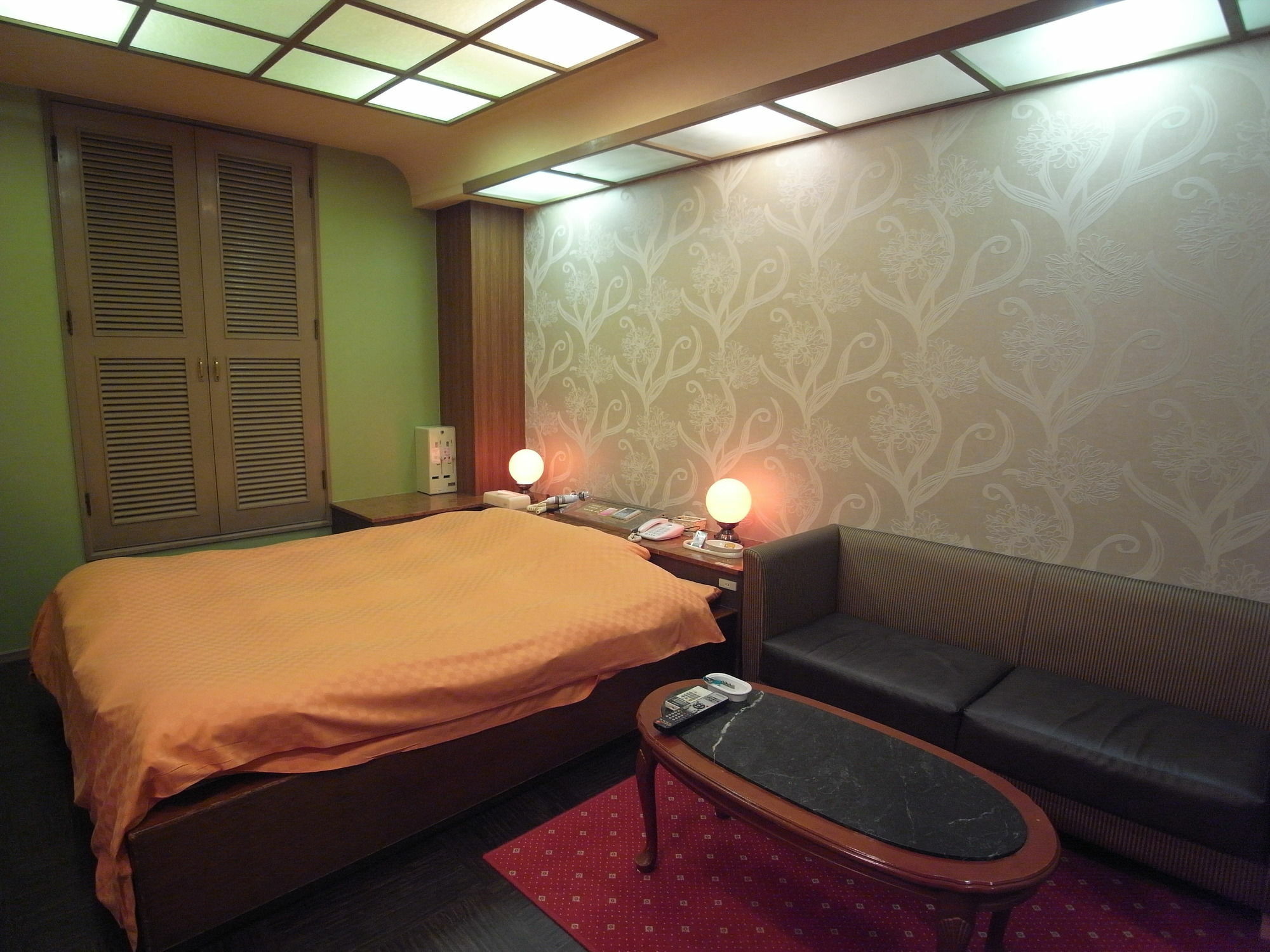 Hotel Tierra (Adults Only) Himeji Buitenkant foto